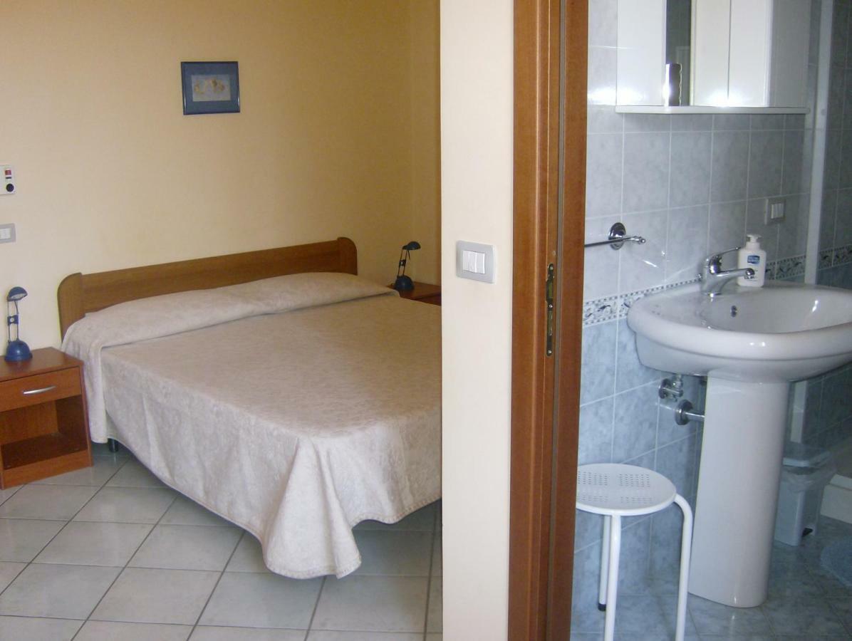 B&B Padre Pio Mascali Kültér fotó