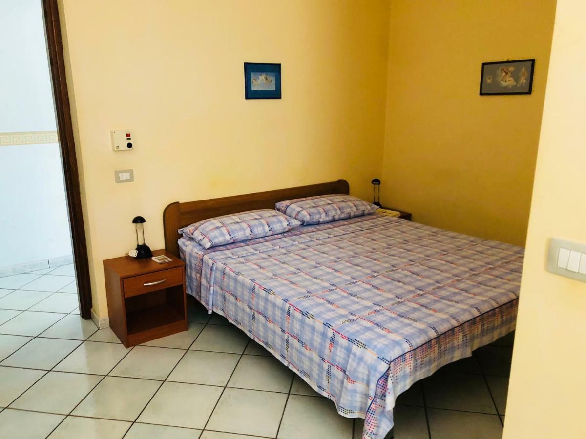 B&B Padre Pio Mascali Kültér fotó