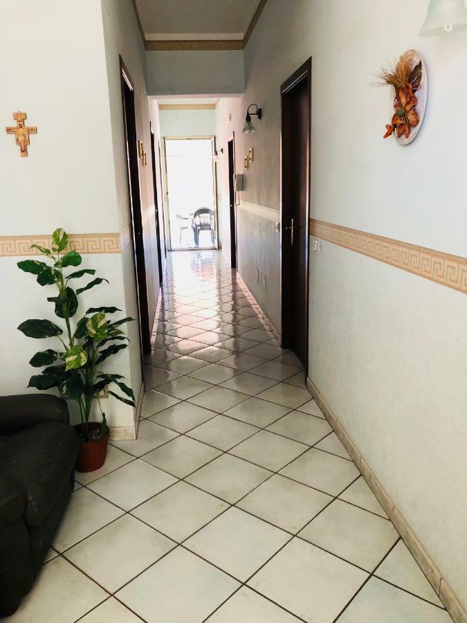B&B Padre Pio Mascali Kültér fotó